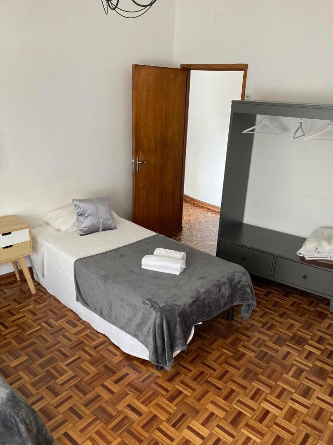 מירנדלה Apartamento Trav. Santa Luzia מראה חיצוני תמונה